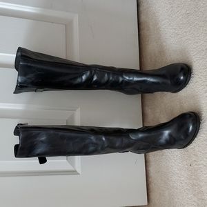 Womens leather boots
